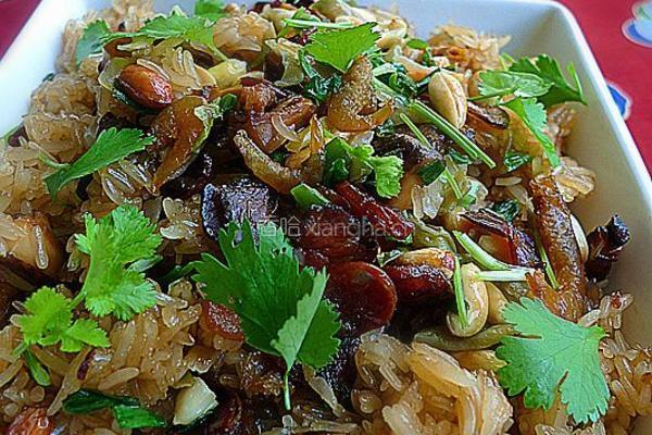 生炒糯米饭