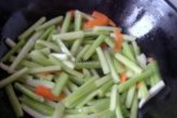 芹菜炒香干的做法图解3