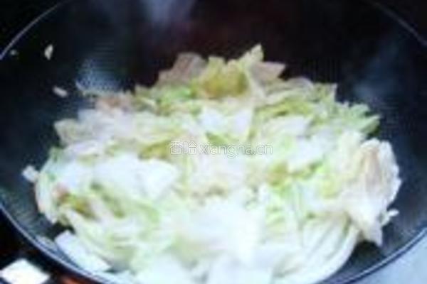 番茄白菜炖肉丸的做法图解5