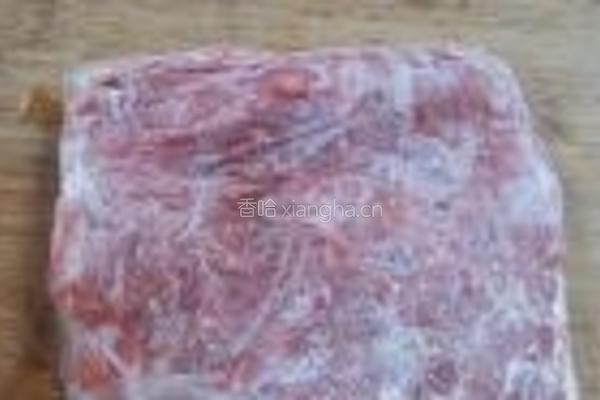 大葱伴酱爆牛柳的做法图解1