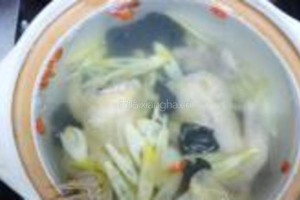 天麻炖乳鸽的做法图解5