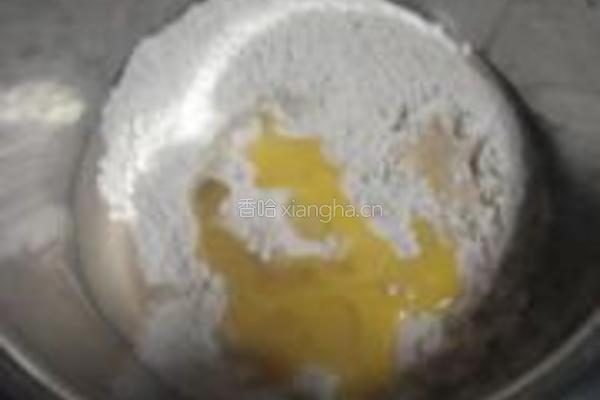 汤种酥皮黑芝麻酱面包的做法图解2