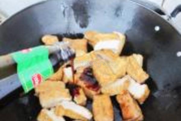 蚝油焖红烧豆腐的做法图解4