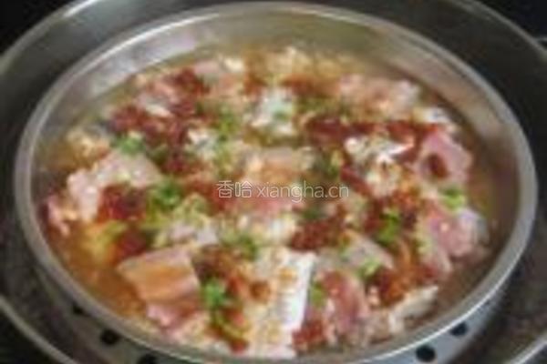 咸肉酒酿蒸带鱼的做法图解6