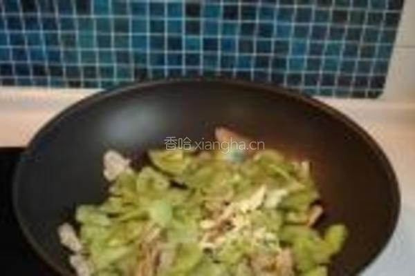 青柿子炒肉片的做法图解6