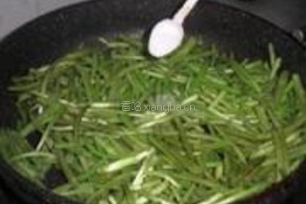 芦蒿炒肉丝的做法图解6