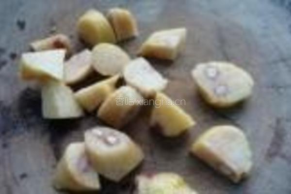 茄香粽子的做法图解1
