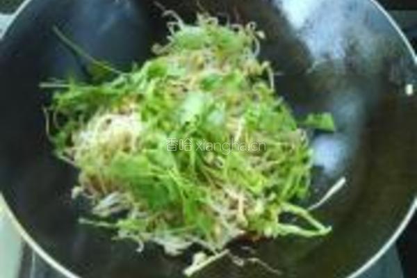 香辣绿豆芽的做法图解8