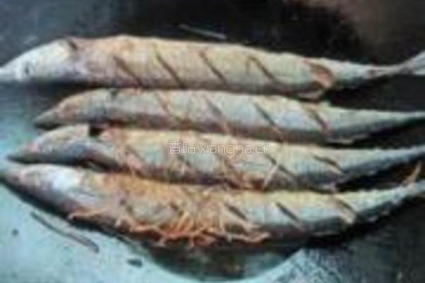香煎秋刀的做法图解5