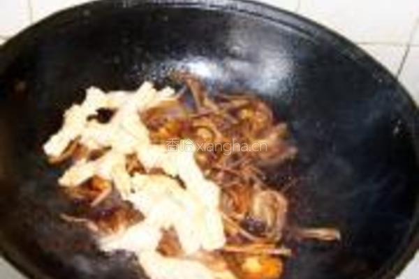 茶树菇烧五花肉的做法图解5