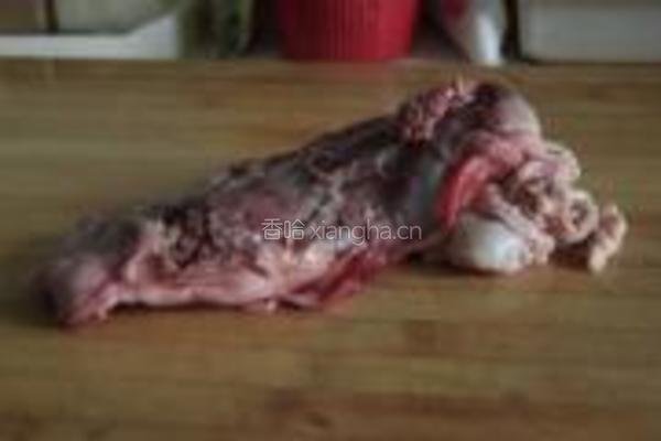 西红柿炖牛腩的做法图解1