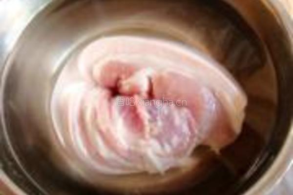 粉蒸肉的做法图解1