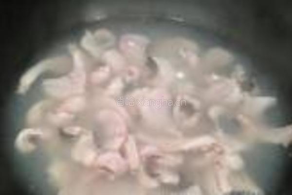 菌菇黑鱼片的做法图解7