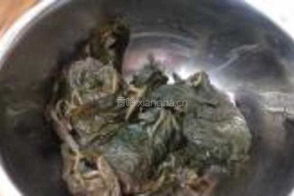 凉拌苏子叶的做法图解3