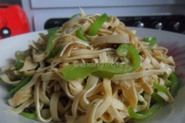 青椒炒豆腐皮