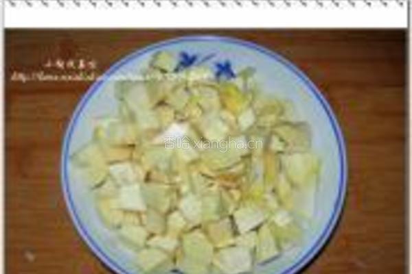 冬笋拌毛豆的做法图解2