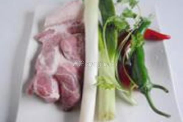 大葱五花肉的做法图解1