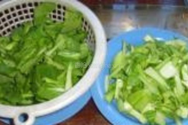 小白菜炒香菇的做法图解5