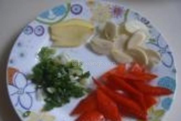 酱香肉末烧茄子的做法图解2