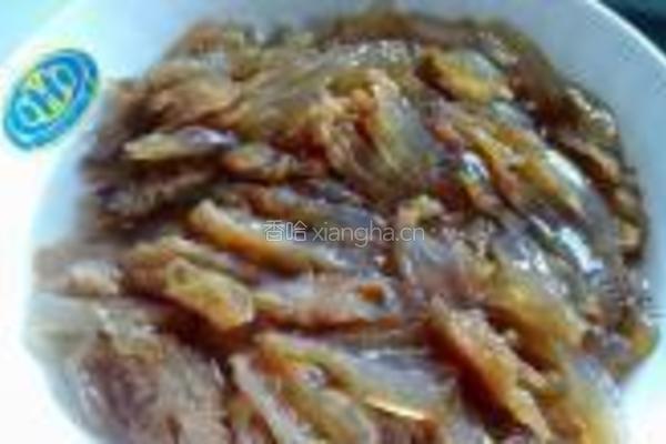 糖醋海蜇头的做法图解2
