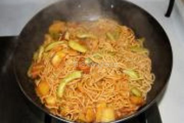 芸豆五花肉焖面的做法图解15