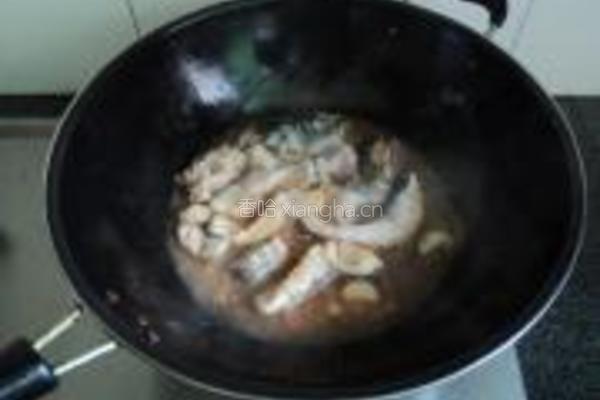 草鱼煮豆腐的做法图解7