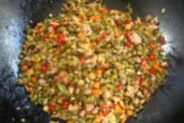 酸豆角炒肉末的做法图解6