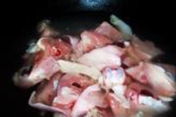 番茄鸡腿炖土豆的做法图解2