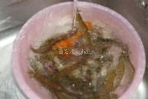 盐水虾的做法图解2