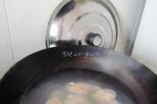 低脂芋头鸡翅烧的做法图解3