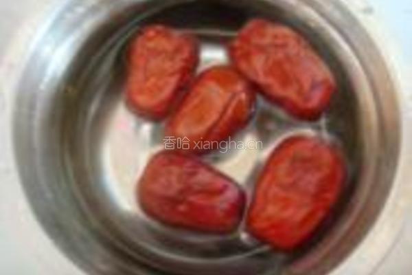 薏米红豆粥的做法图解6