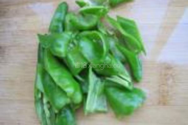 扁豆烧山芋的做法图解3