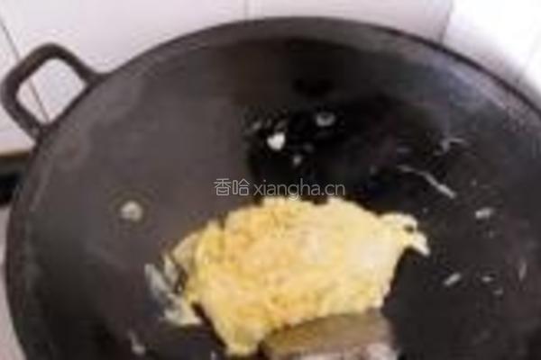 大葱木耳炒鸡蛋的做法图解2