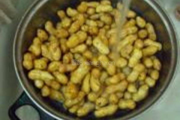 九味盐水花生的做法图解2