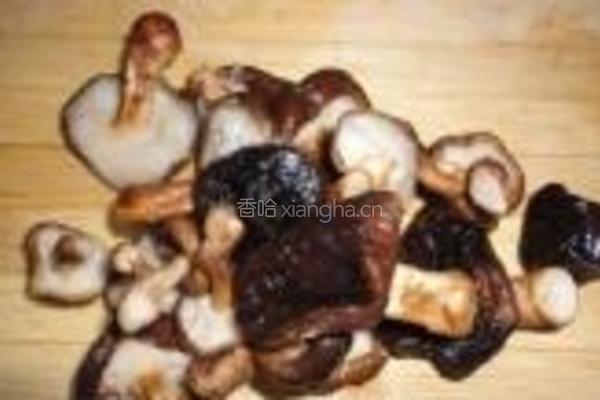山药香菇烧排骨的做法图解3