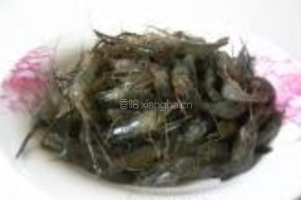 酱油河虾的做法图解1