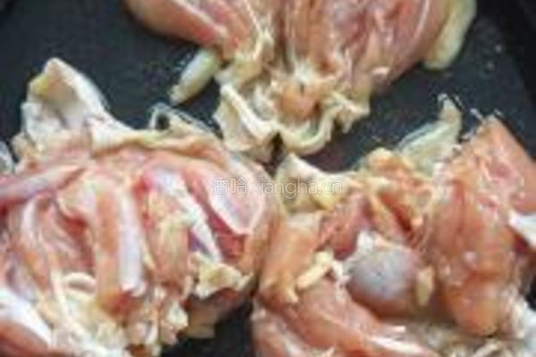 香煎鸡腿肉的做法图解8