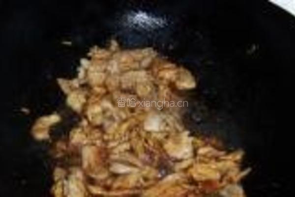 大葱爆肉的做法图解5