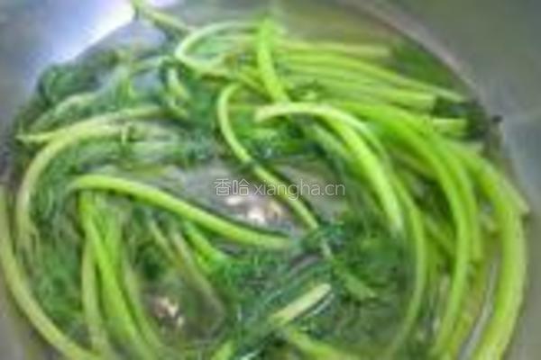 茼蒿拌豆干的做法图解3