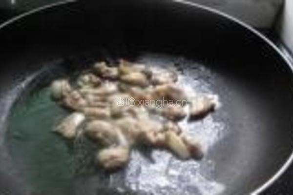 豆腐丝炒韭菜的做法图解3