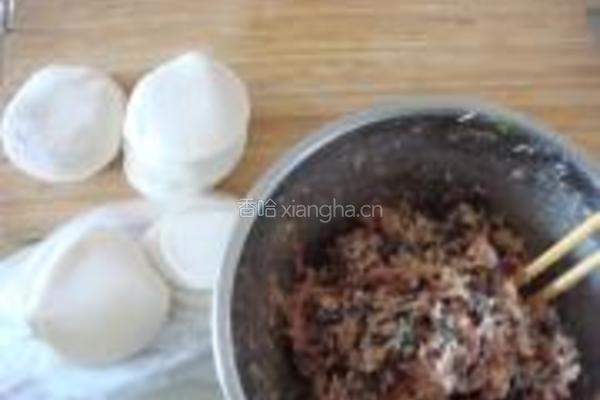 紫菜虾皮肉饺的做法图解5