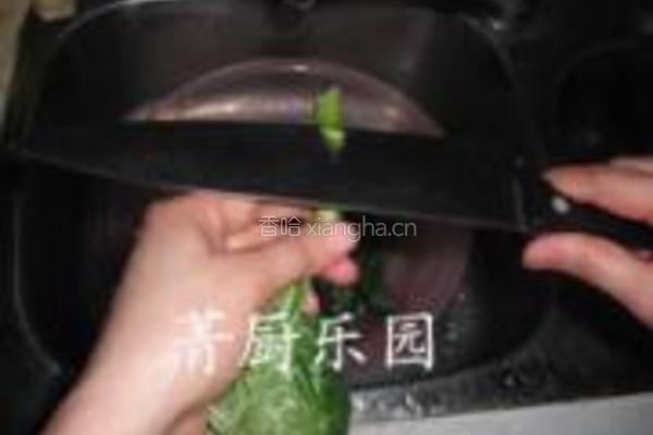 白灼芥兰的做法图解1