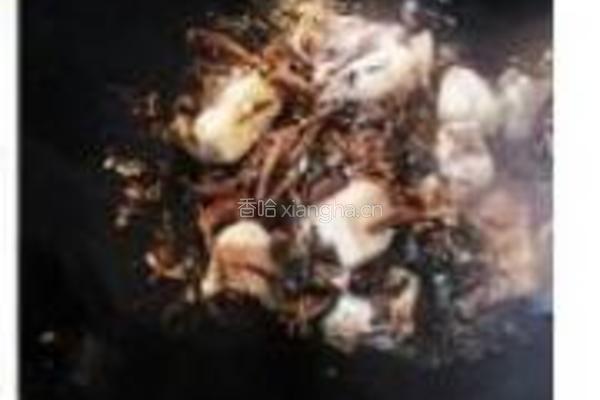 霉干菜烧鲳鱼的做法图解6