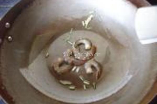 茄味口蘑虾球的做法图解9
