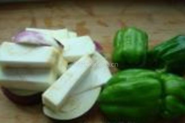 虎皮辣烧茄子的做法图解2