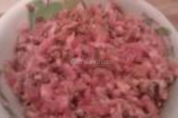 冬菇甜梅菜蒸肉饼的做法图解3