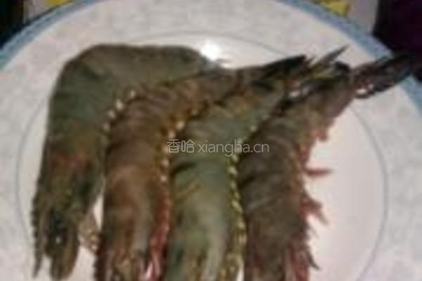奶油大明虾的做法图解1