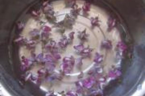扁豆花肉片糯米粥的做法图解2