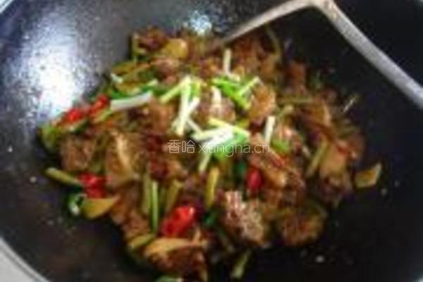 酸豆角烧鸭的做法图解14