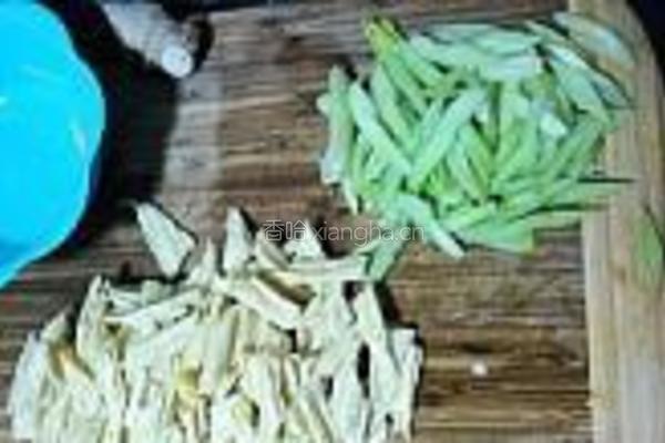 姜汁拌腐竹的做法图解2